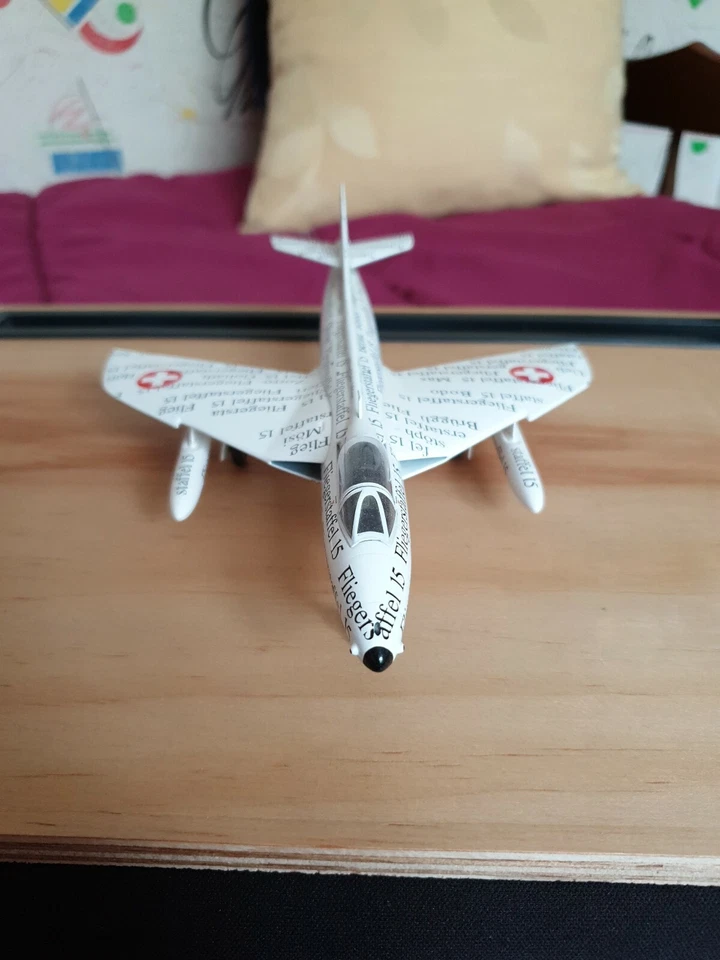 Avion Hunter Swiss Air Force Papyrus 1/72 Édition Limitée Pour La Suisse  - Photo 2/4