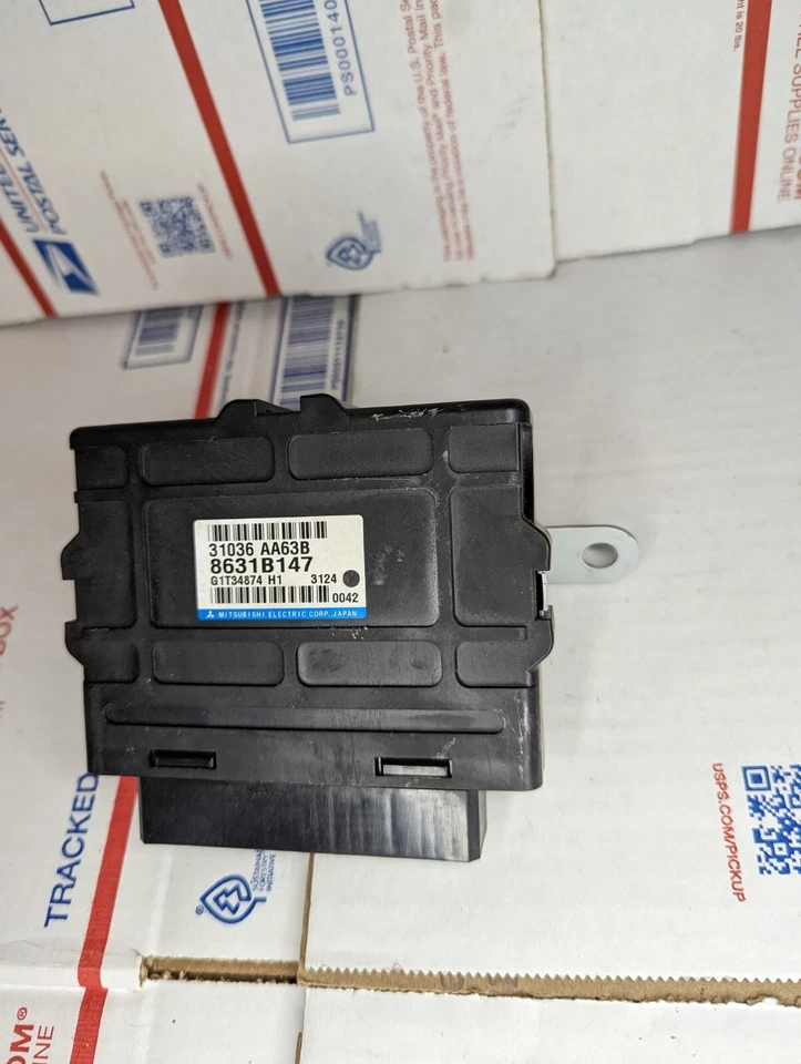 Computador de transmissão 2013 Mitsubishi Outlander Sport TCM AT 8631B147 - Imagem 3 de 4