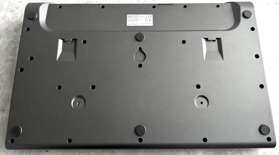 ZOOM LiveTrak L12 Digital Mixer Audio Interface Tested Box Adapter - Image 2 of 4