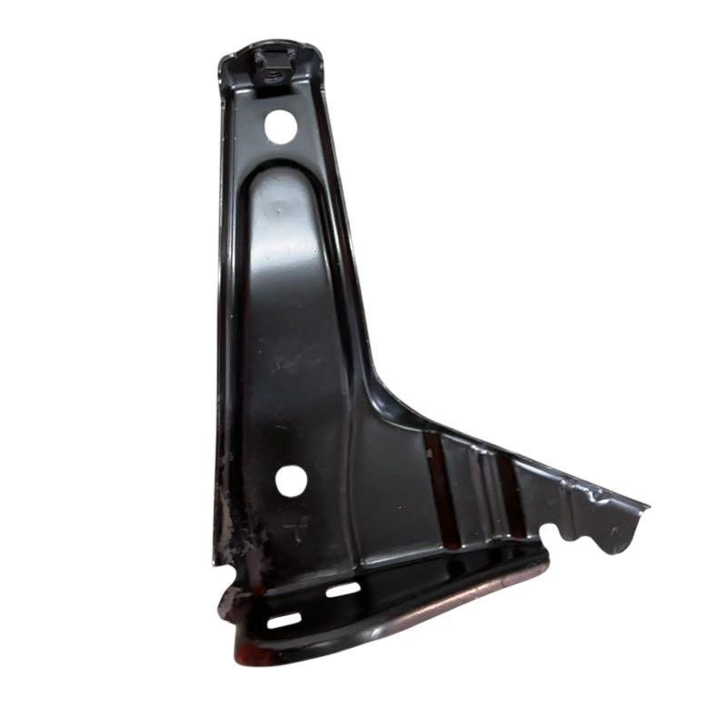 Fixation phare avant gauche TOYOTA Verso 532720F030 pour réparer un bloc optique vibrant
