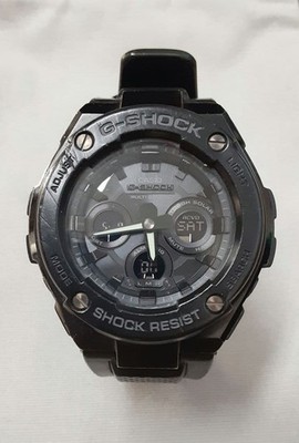 CASIO G-SHOCK GST-W300G Solar 200m Water Resistant Herrenuhr
