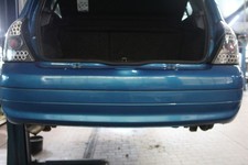 Stossfänger/ Stoßstange Hinten ( Facelift AB 2001 ) Renault Clio 1.2 16V B Farbe