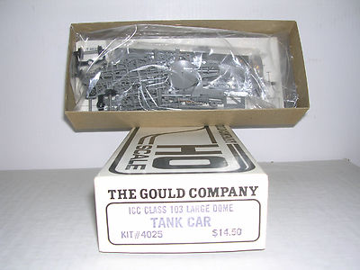 GOULD/TICHY #4025  ICC 10,000 Gallon Large Single Dome Tank Car   Craftsman Kit 