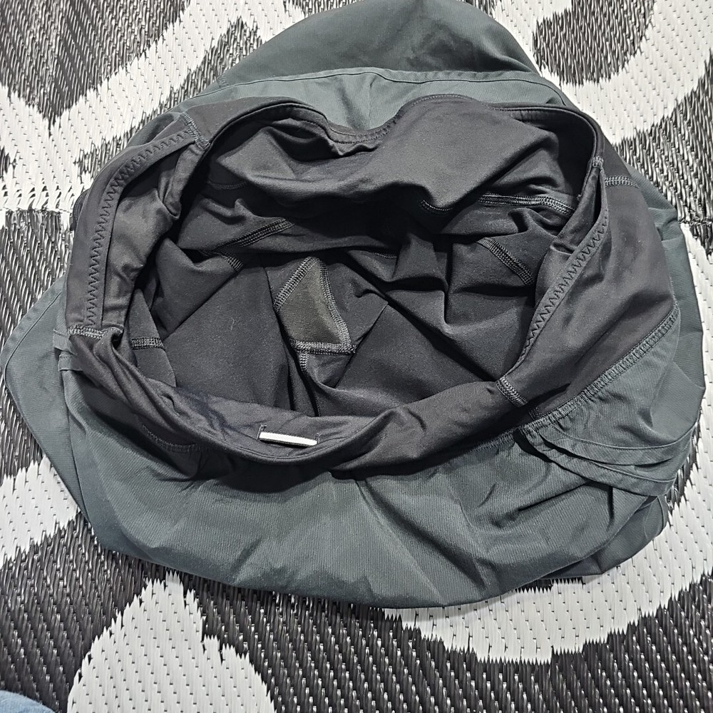 Lululemon Womens Black Ruffle Tennis Skirt Size 10