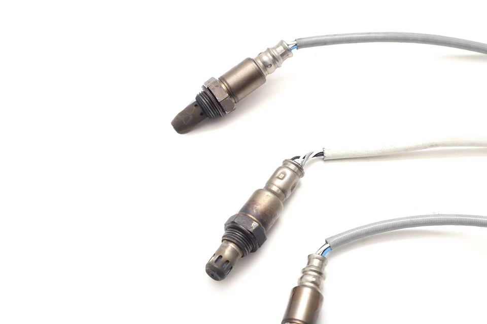 Infiniti FX35 09-11 Sensor de oxígeno térmico aguas arriba/aguas abajo conjunto, B013, OEM, 200 Foto 2 de 4