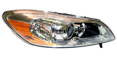 Volvo C30 Magneti Marelli Right Headlight LUS6071 31294554