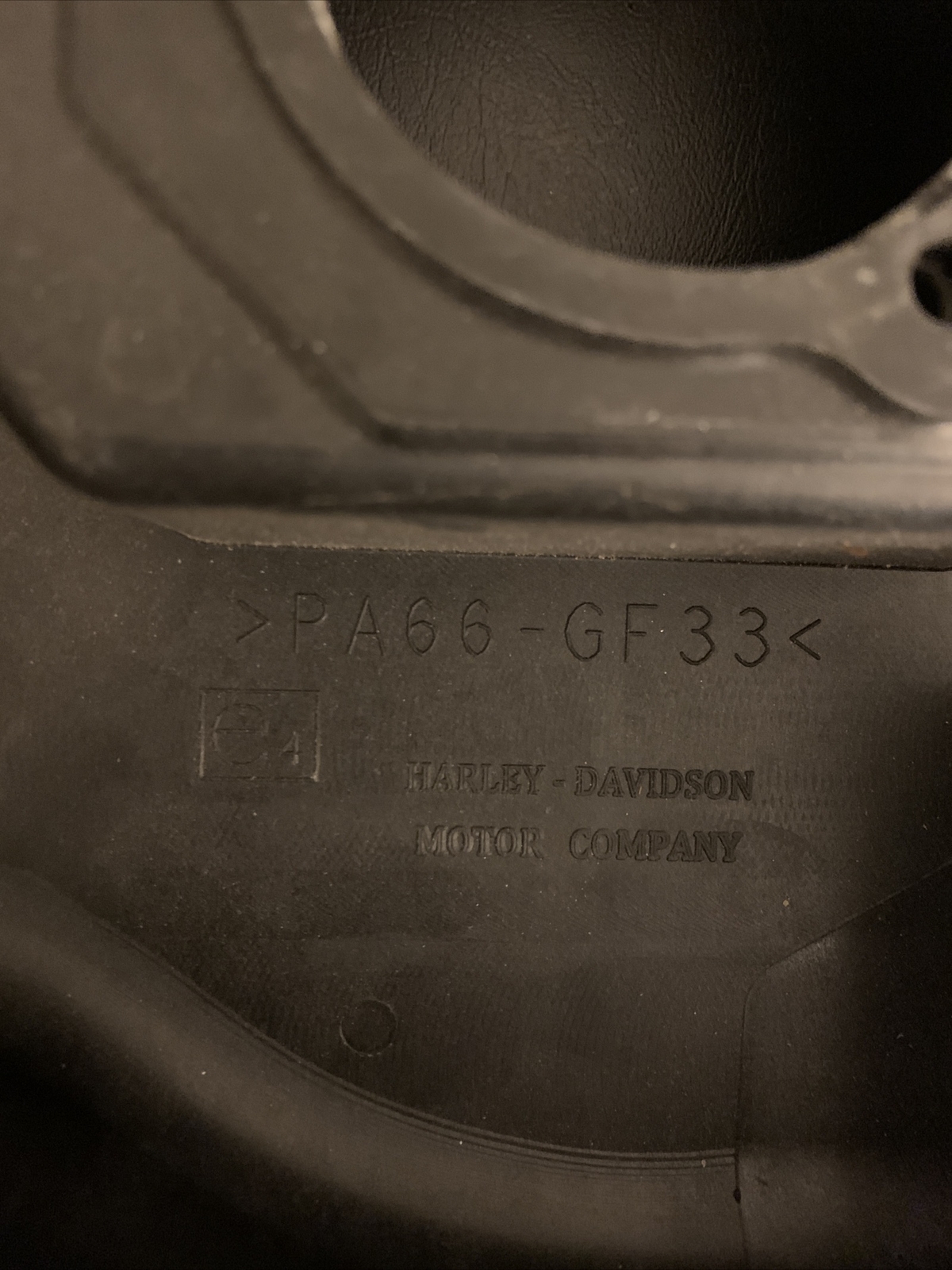 Harley Davidson Dyna 2012 Air filter 2919108 Housing PA66GF33 rubber