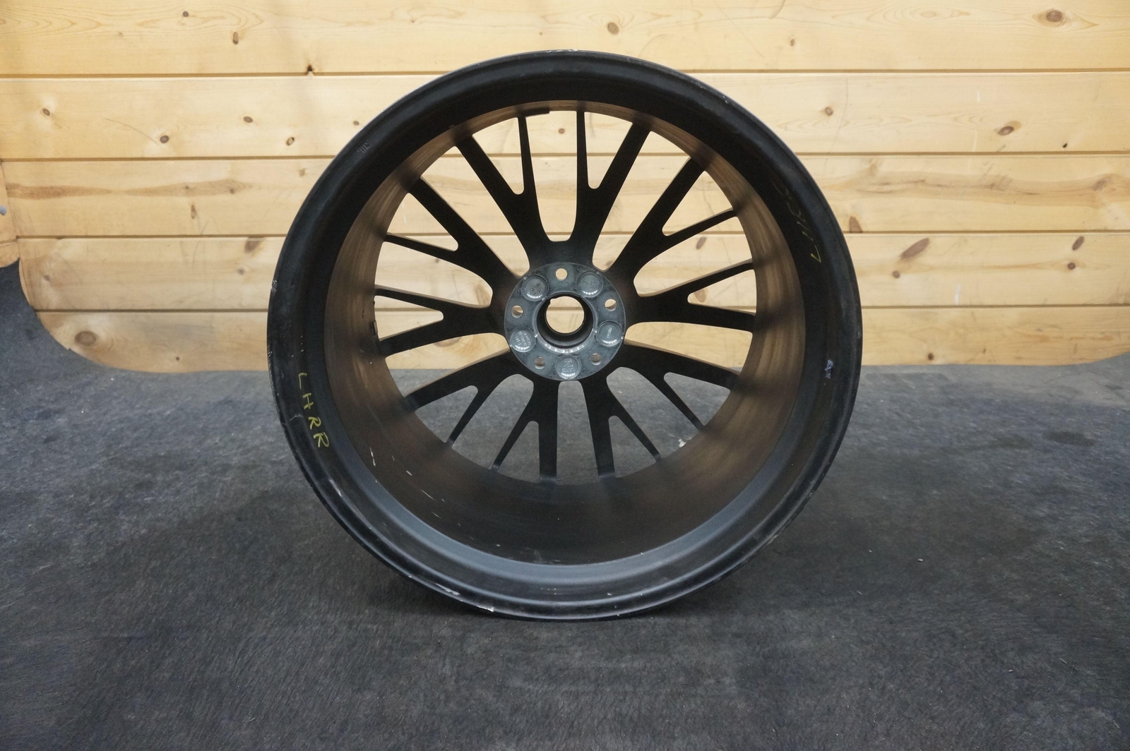 23x11.5 10 Spoke 5 Lug Wheel Rim NY83-9965G-JA Aston Martin DBX 707 2023 *Note