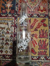 Vintage ACL Glass Bottle 10 ounce Welch's Sparkling Soda
