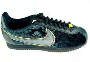 grado chocolate operación Nike De Mujer Tamaño 7.5 Classic Cortez realeza se de terciopelo negro y dorado AV8205-001 | eBay grado chocolate operación Nike De Mujer Tamaño 7.5 Classic Cortez realeza se de terciopelo negro y dorado AV8205-001 | eBay