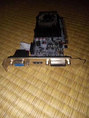 EVGA NVIDIA GEFORCE GT 520 1024MB DDR3 broken, for parts