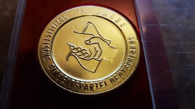 Medaille für treue Dienste bei der  Deutschen Reichsbahn in Bronze + Etui