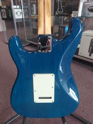 FENDER MEXICAN DELUXE PLAYERS STRATOCASTER | eBay