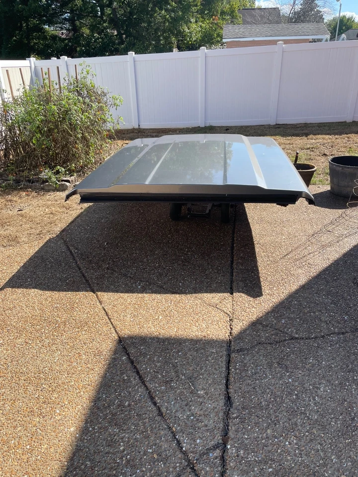 Cubierta de caja de camión Century 2014 Ford F 150 8 ft Foto 2 de 4