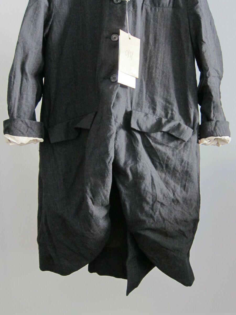 NWT* PAUL HARNDEN SHOEMAKERS WOMENS WOOL SHORT COAT JACKET NWT* PAUL HARNDEN SHOEMAKERS WOMENS WOOL SHORT COAT JACKET