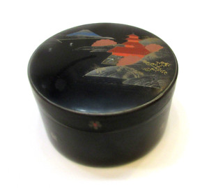 Old 1940's Japan Hand Painted Black Lacquerd Wood Vintage 2x4 Round Trinket Box