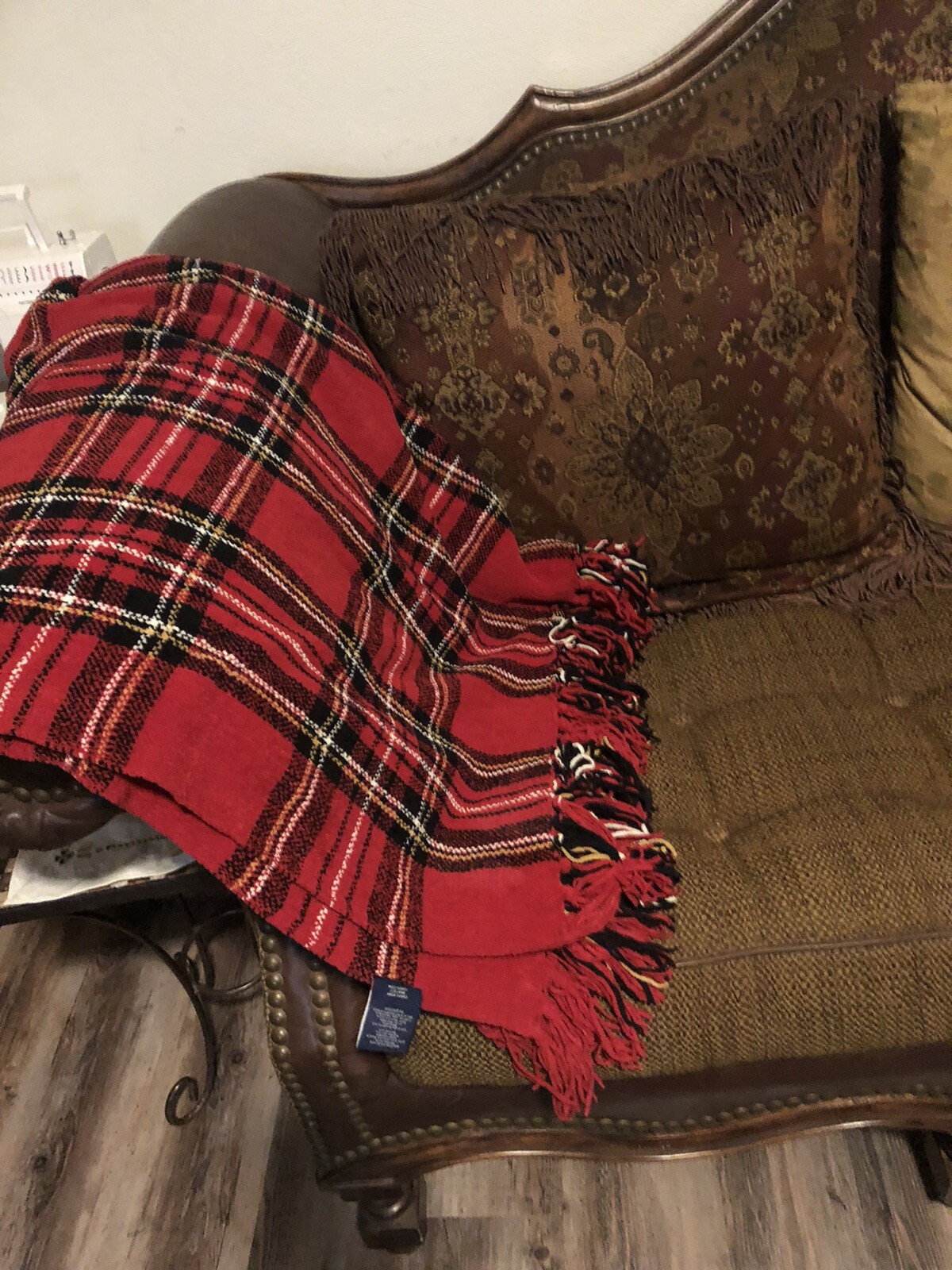 Picture 1 of 8