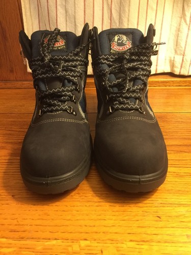 navy blue work boots