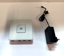 Ubiquiti Networks UniFi Security Gateway USG White W/ Power Supply 4B-B2 