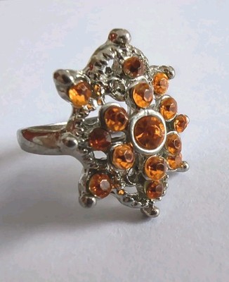 Vintage Ring Kristalle Silber Ton Prächtig Schic Floral 