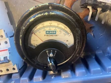 (NOS) Vintage Alnor thermometer pyrometer 1200F max fax