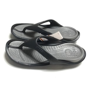 crocs athens mens flip flops