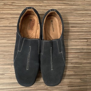 naturalizer navy blue flats