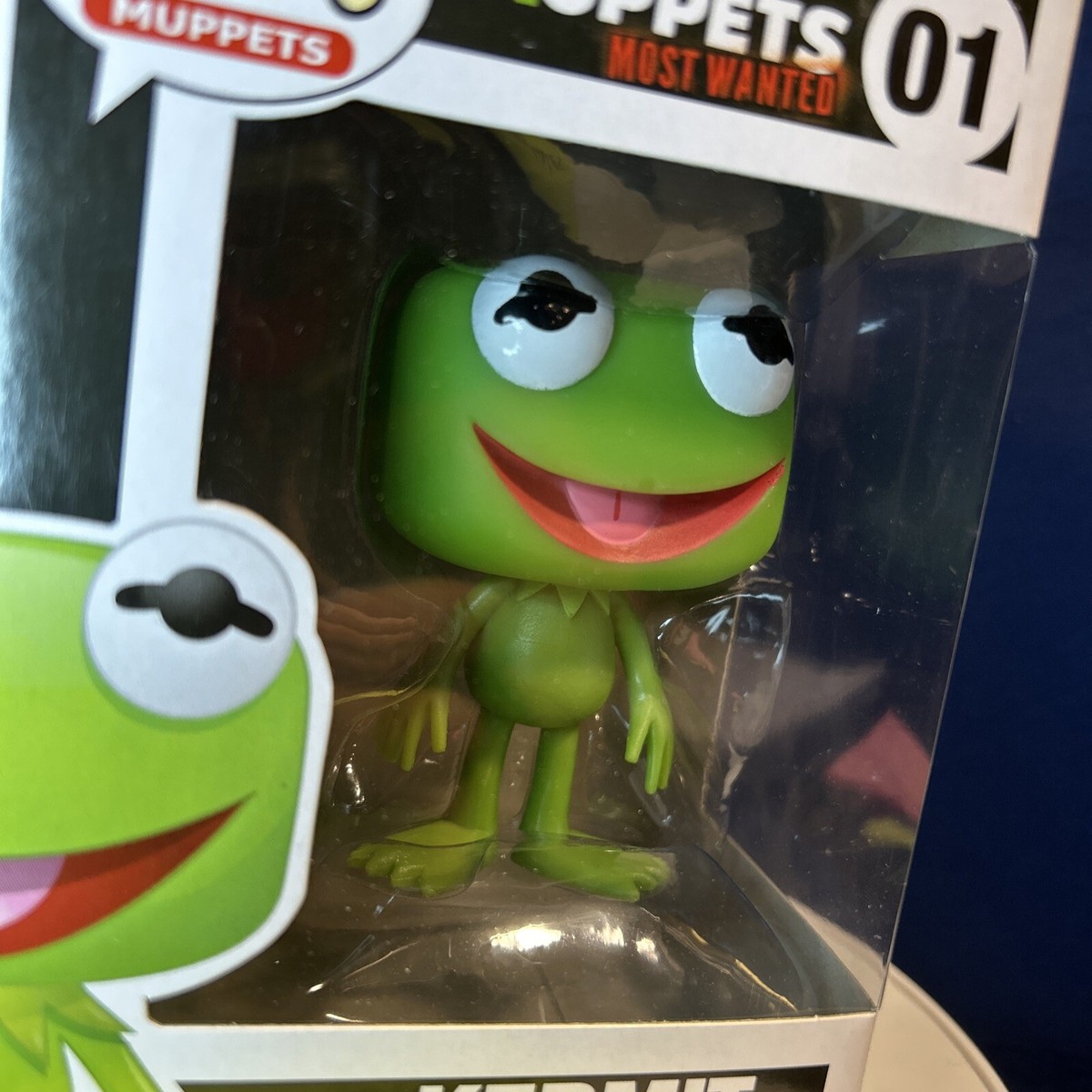 Funko POP! Disney ~ Muppets Most Wanted: Kermit the Frog #01