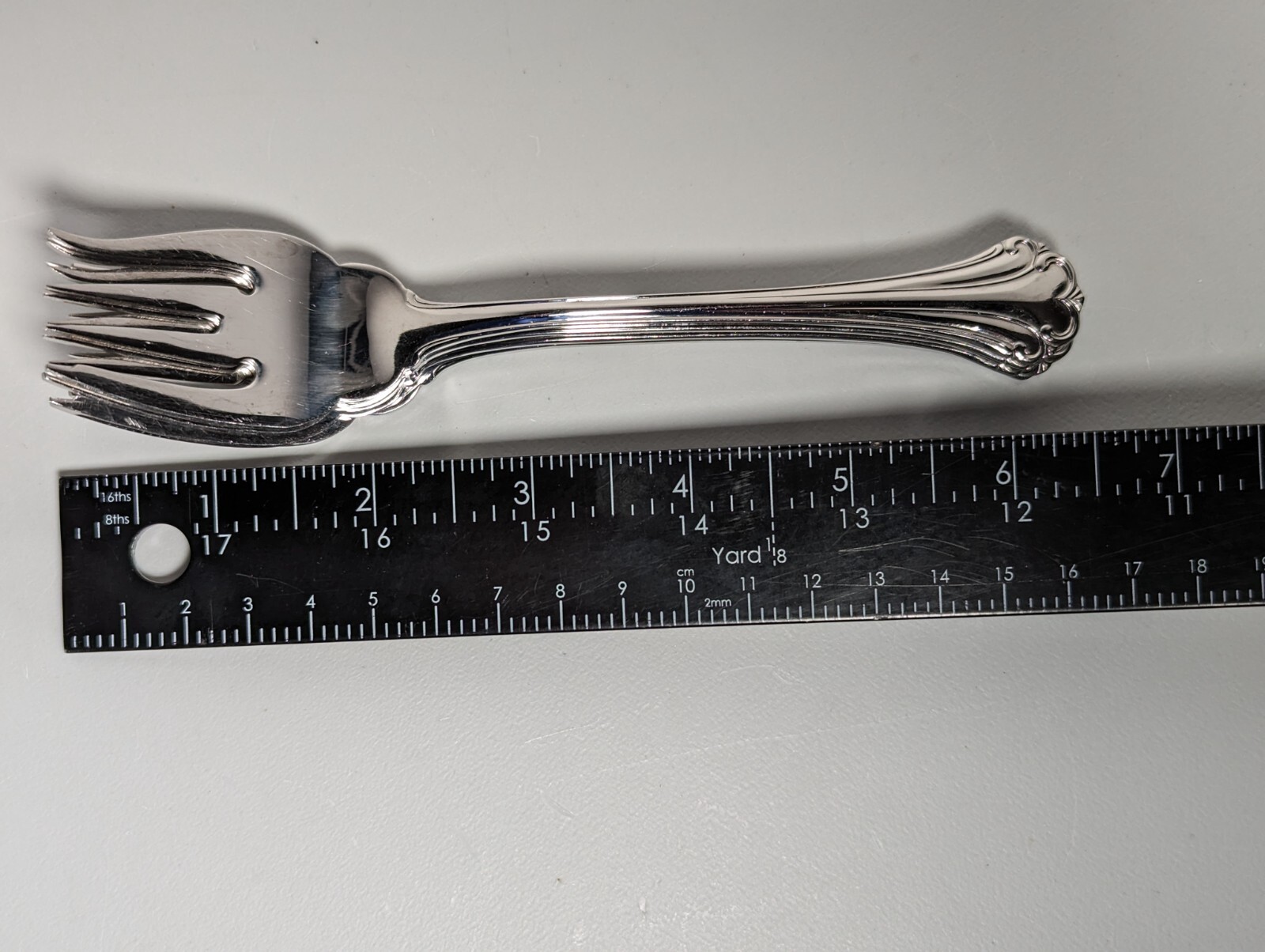 4 Reed & Barton REGINE 6.5" Salad Forks Stainless Flatware Silverware  18/8