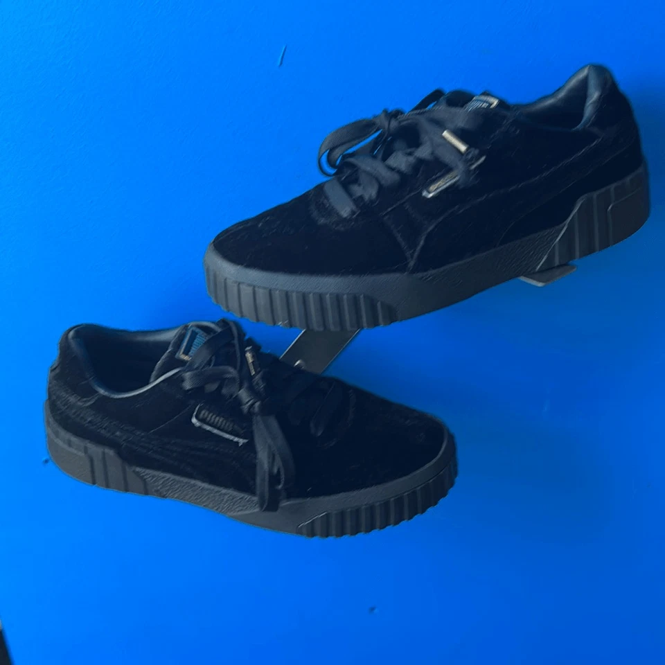 Puma Cali Velvet tamanho: 9,5 Wns Us - Imagem 2 de 4