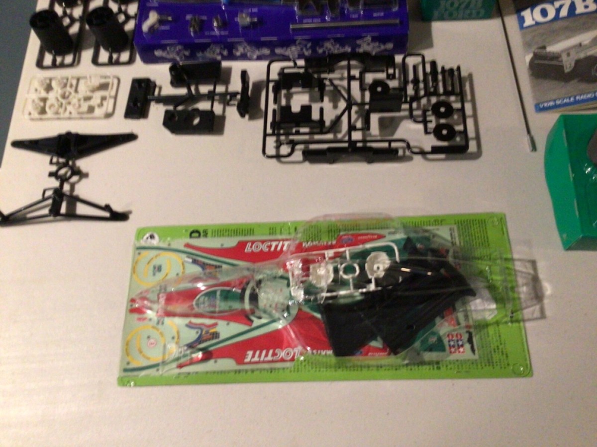 Tamiya 1/10 Lotus 107B Ford RC Kit | eBay Tamiya 1/10 Lotus 107B Ford RC Kit | eBay
