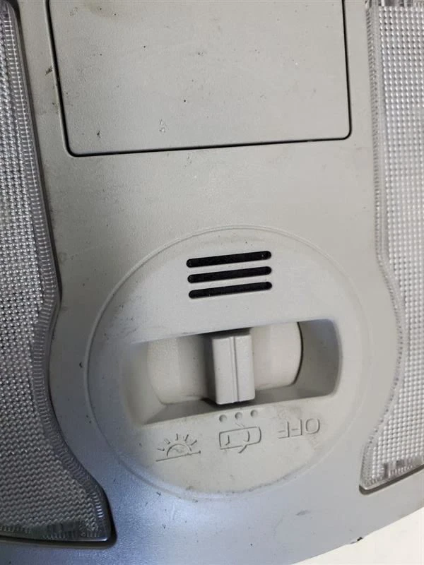 Toyota Prius V 2012-2014, consola piso delantero, tostado, 1,8 L, n.º de parte: 81260-47230-B0 Foto 2 de 4