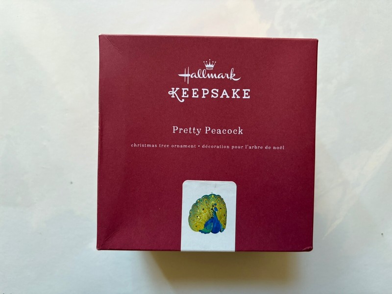 Hallmark Keepsake Pretty PEACOCK Ornament 2016, Porcelain & Metal