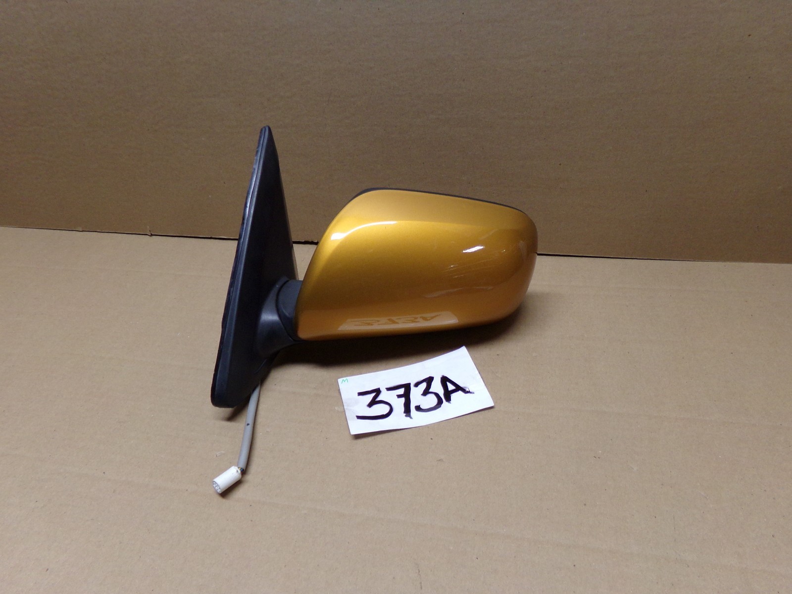 2009 2010 Pontiac Vibe DRIVER Side Mirror Used Power #373-A 
