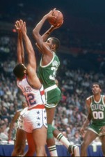 Cedric Maxwell of the Boston Celtics shoots 1981 Basketball Photo 1