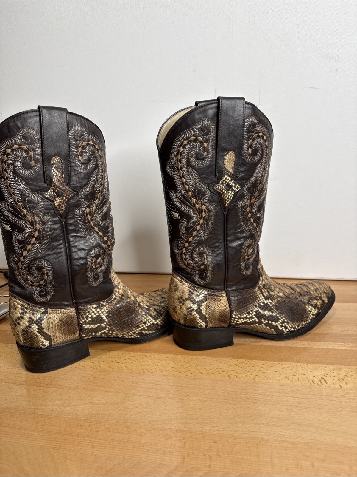 CEBU Genuine Back-Cut Python Snakeskin Western Co… - image 5