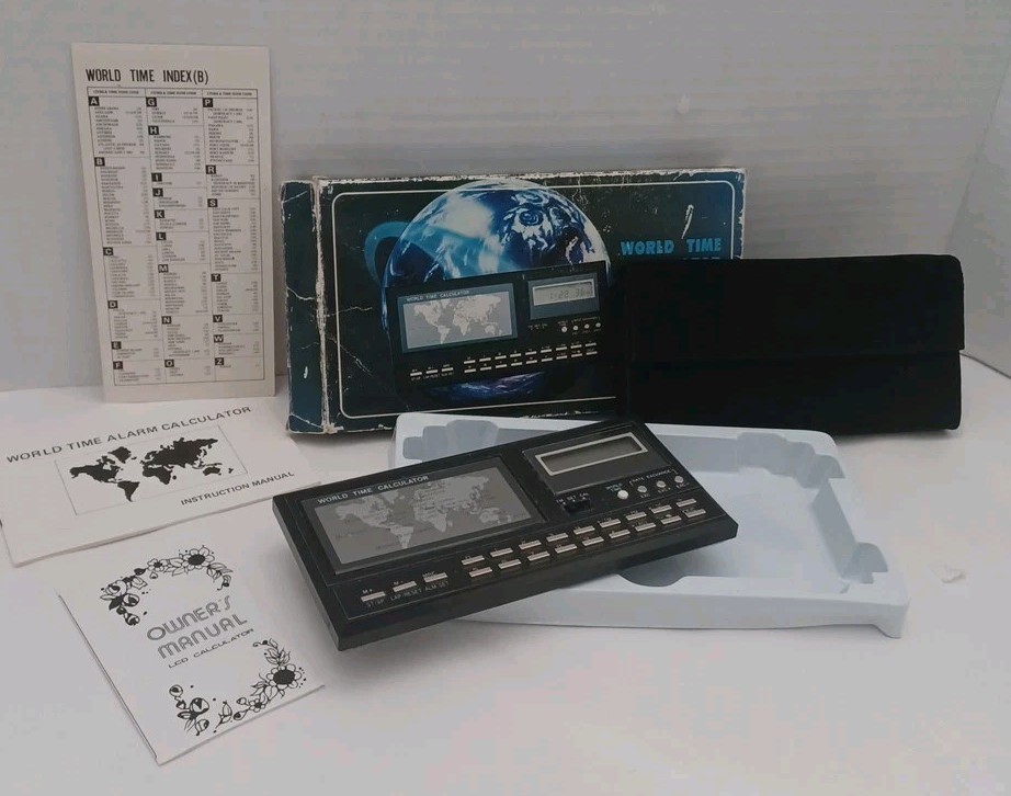 World Clock Time Alarm Calculator With Case, Original Manual/Box Vtg Brookstone