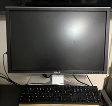 Dell UltraSharp 2208WFPT 22 LCD Monitor w/ Keyboard USB HUB VGA DVI 1680x1050