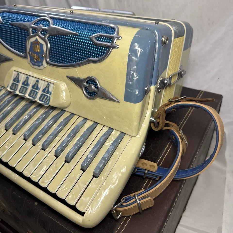 CASTIGLIONE DETROIT Accordion Made in Italy Blue - Image 3 of 4