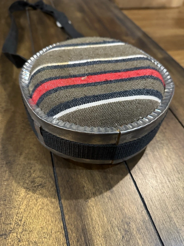 Полосатая пустынная столовая Rothco на 2 кварты без бисфенола А 2 кварты с плечевым ремнем - Изображение 3 из 4