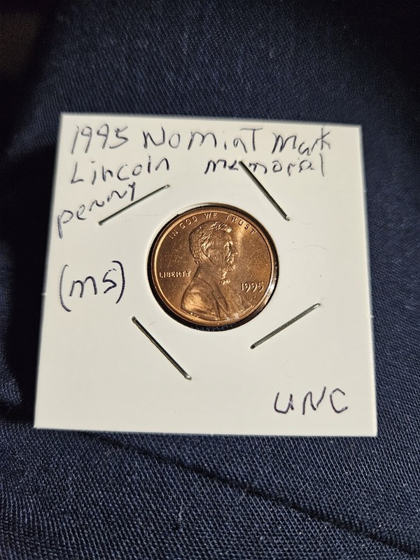 1995 Lincoln Memorial Penny Errors No Mint Mark, UNC.