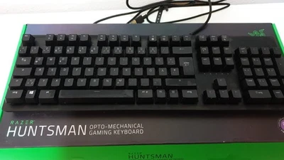 Razer Huntsman USB Mechanische Gaming Tastatur - Schwarz (RZ03-02520400-R3G1) - Bild 1 von 4