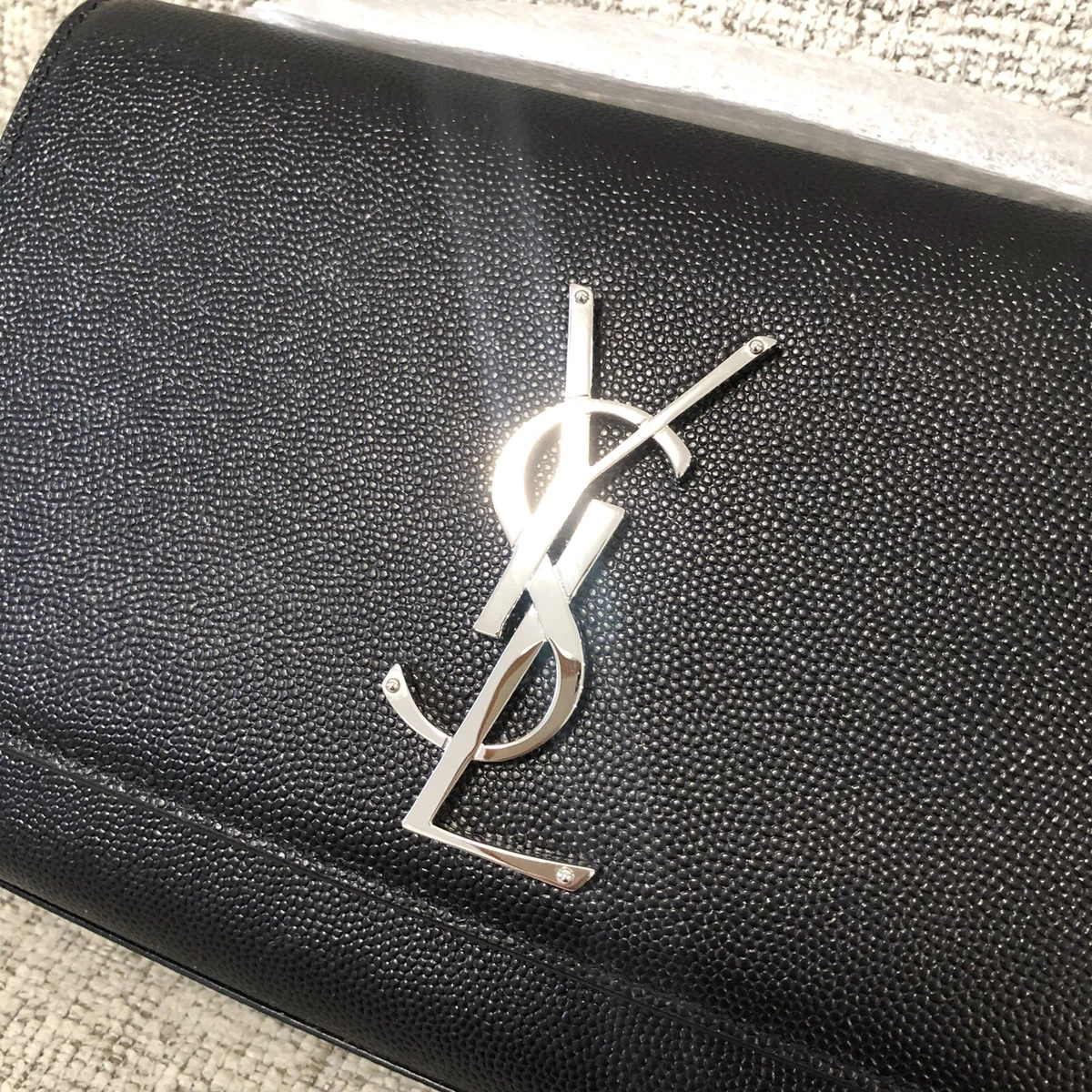 Kate clutch in grain de poudre embossed leather sales