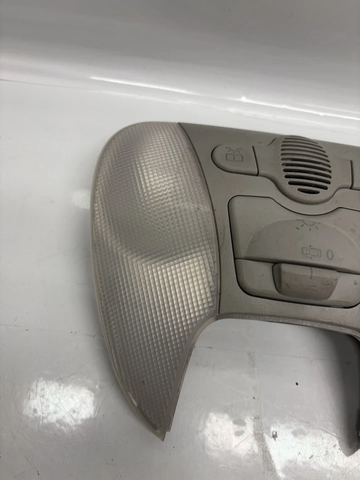 03-08 Lámpara de luz domo superior Mercedes R230 SL500 SL55 AMG 2308200001 OEM Foto 4 de 4