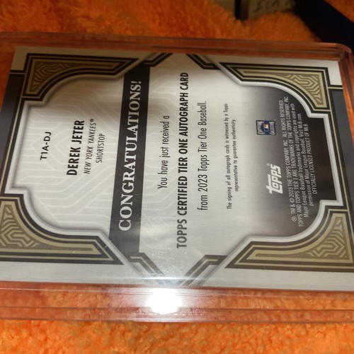 Derek Jeter Autograph (On Card) 22/30 2023 Topps Tier One #T1A-DJ Yankees Mint - Picture 5 of 6