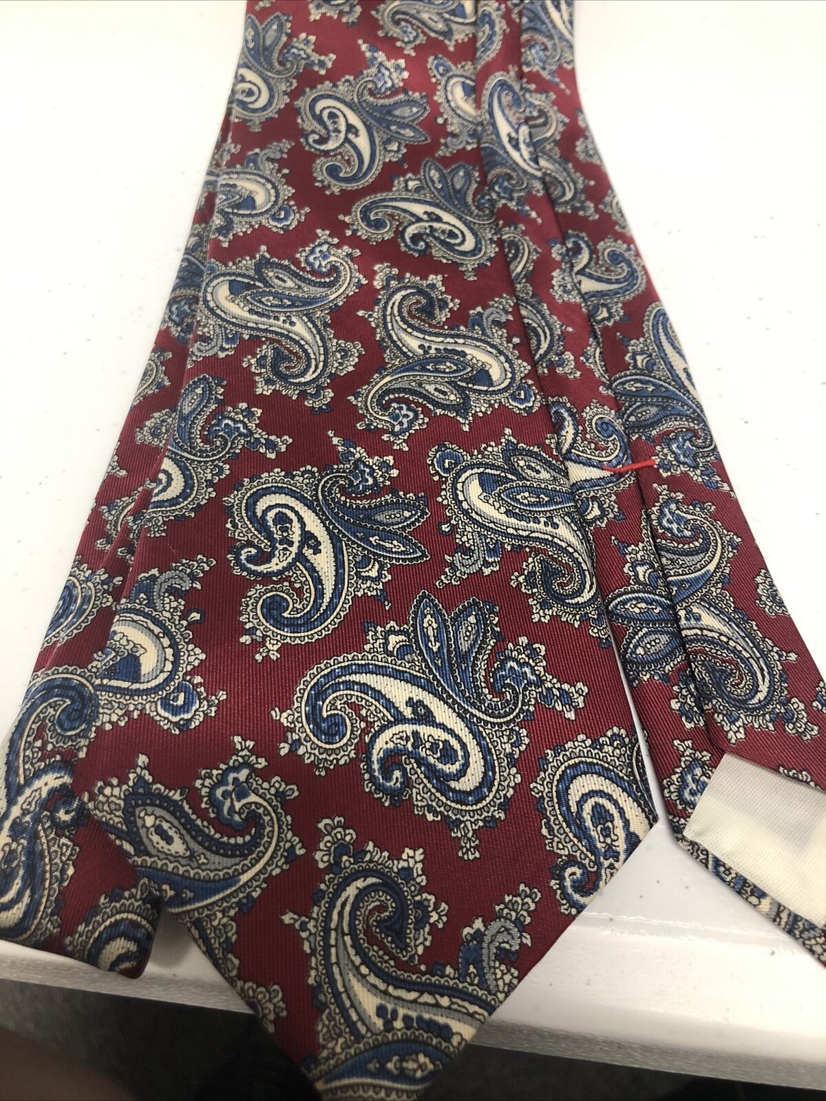 Vintage J. Press Burlington Knot Hand Made Red Paisley Blue Trad Silk Tie