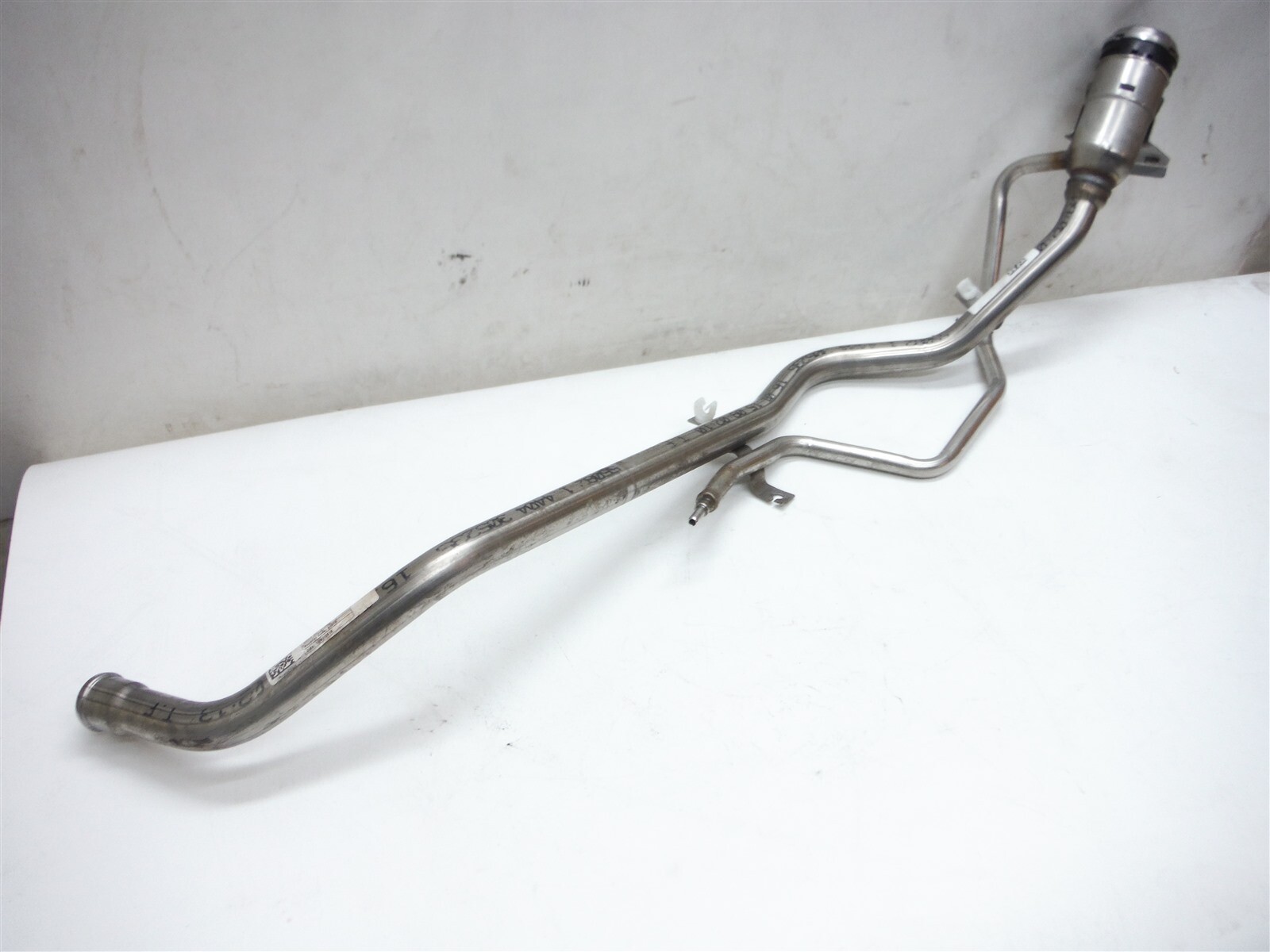 MASERATI EXHAUST TIP AND PIPE OEM 06701007140 