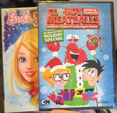 Barbie: A Perfect Christmas (2011) Cloudy: Lobster Claus.. (2017) DVD LOT NEW!