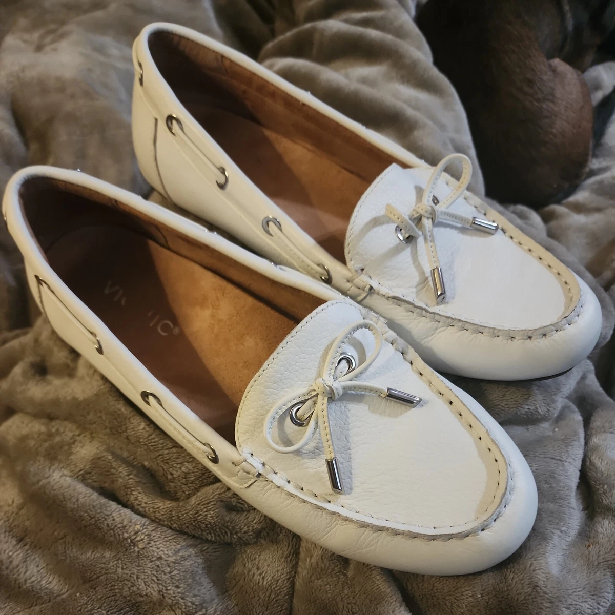 Vionic store virginia leather
