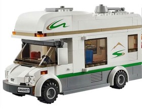 LEGO CITY 60057 Camper Van RETIRED 100% Complete Set RV Canoe Family Camping
